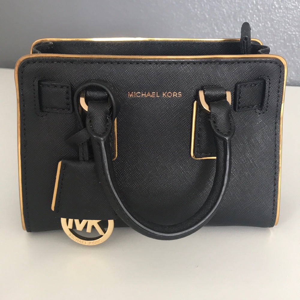 Small MICHAEL KORS date night purse